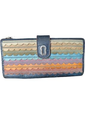 Fossil Multicolor Scalloped Patchwork Leather Wallet Blue Zip Snap Clutch